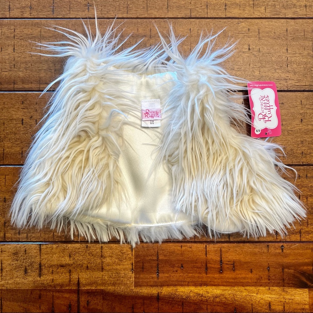NWT 6/9M Baby Girls Ricrac & Ruffles Cream Vest